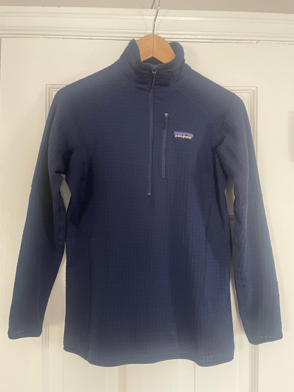 Patagonia R1 Women's Pullover, navy, small